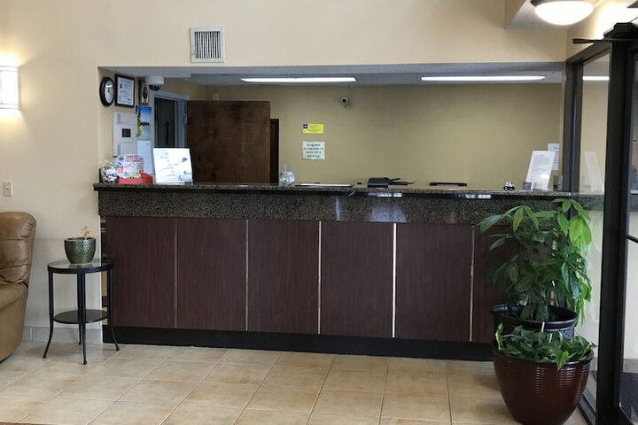 Carolina Inn & Suites of Lake Norman