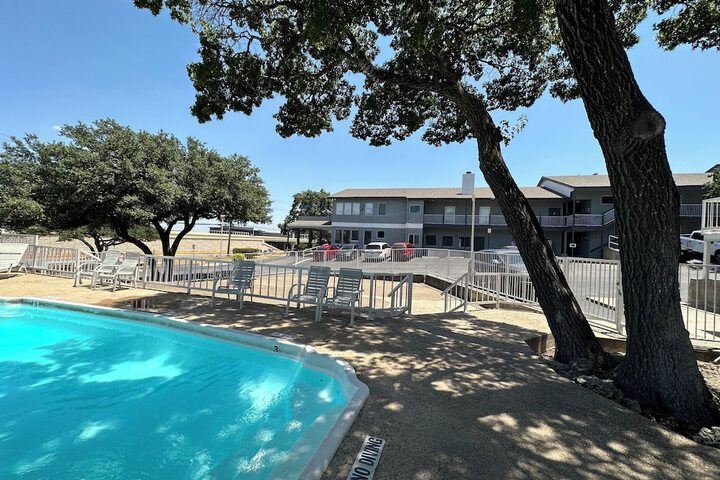 Pool 3 of 44