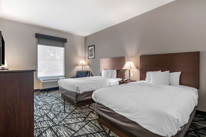 Room 20 of 42