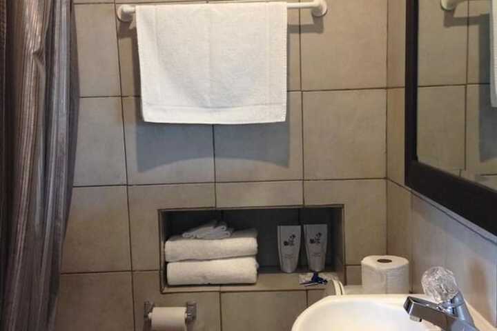 Room 20 of 27