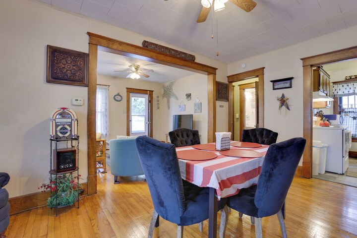 Charming Urbana Home Near Downtown!