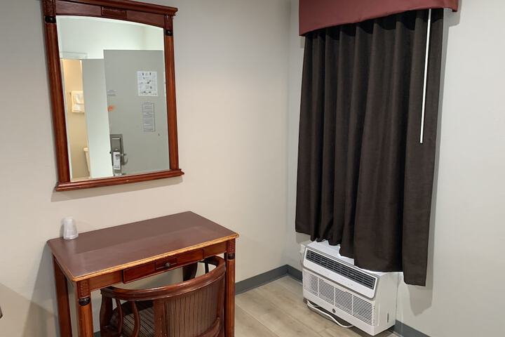 Room 14 of 31