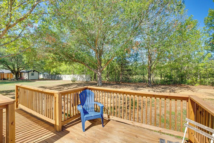Cozy Canton Residence w / Great Outdoor Space!