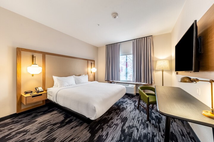 Room 12 of 29