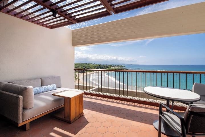 Mauna Kea Beach Hotel Autograph Collection