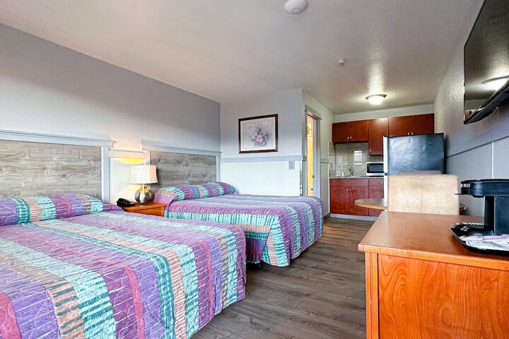 Room 9 of 9