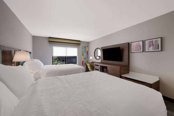 Room 18 of 42