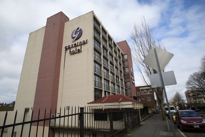 Hotel 11 of 64