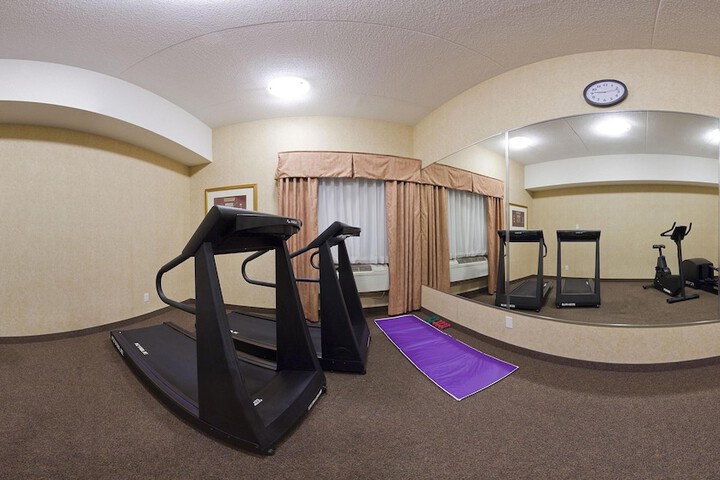 Holiday Inn Express Hotel & Suites Barrie by IHG