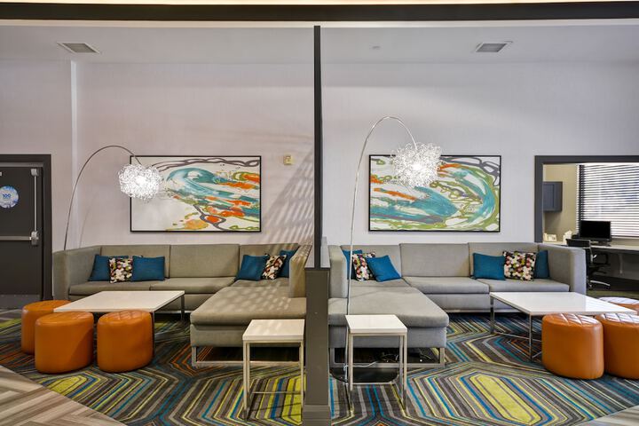 Hampton Inn & Suites Los Angeles Burbank Airport