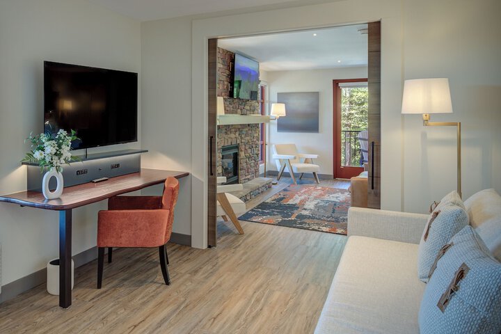 Room 36 of 120