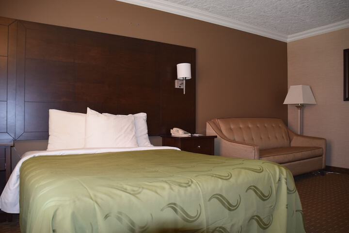 Rodeway Inn Festival