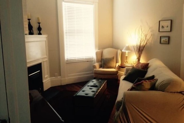 Room 19 of 28
