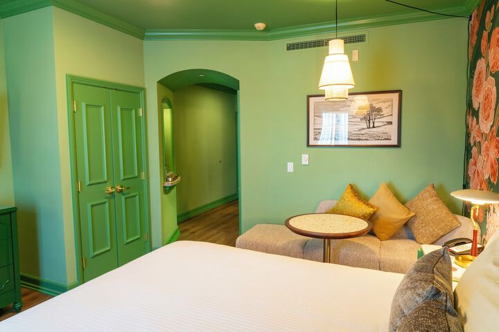 The Carlton Hotel Atascadero – Paso Robles, a Tribute Portfolio Hotel