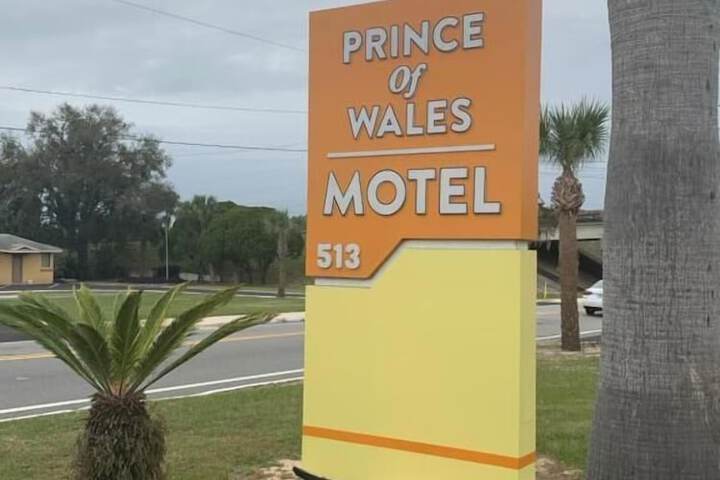 Hotel 5 of 30