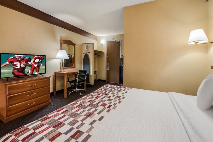 Room 25 of 51