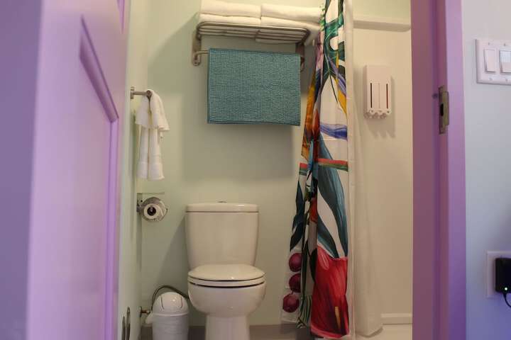 Room 34 of 48