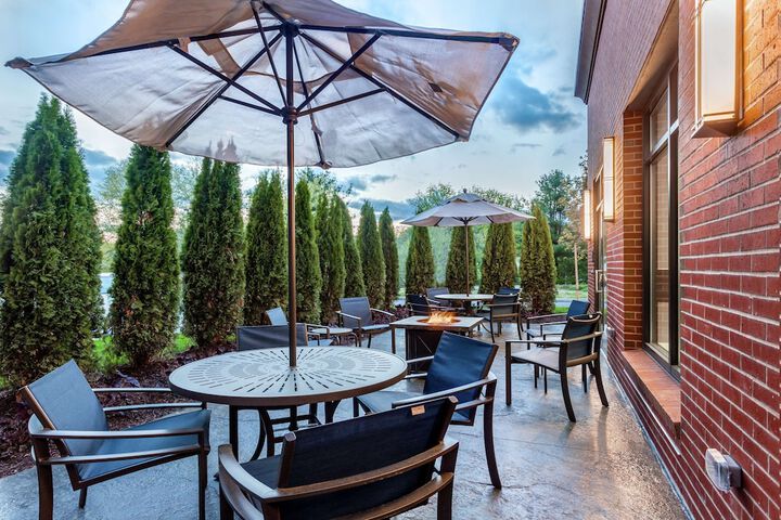 Terrace/Patio 41 of 42