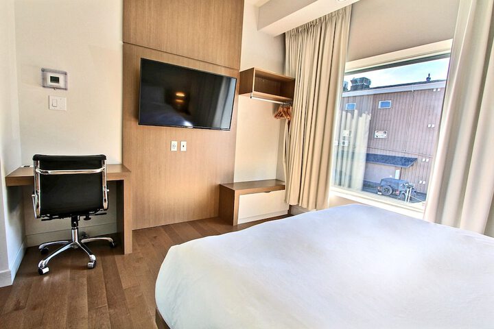 Room 36 of 112