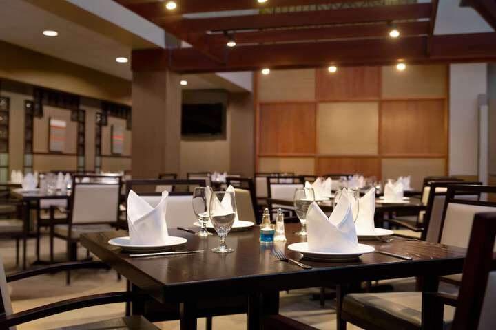 Embassy Suites by Hilton Piscataway Somerset