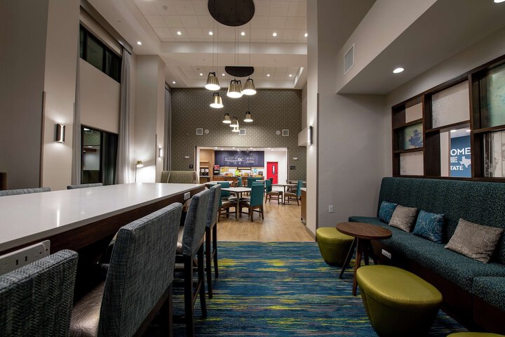Hotel Interior 12 of 72
