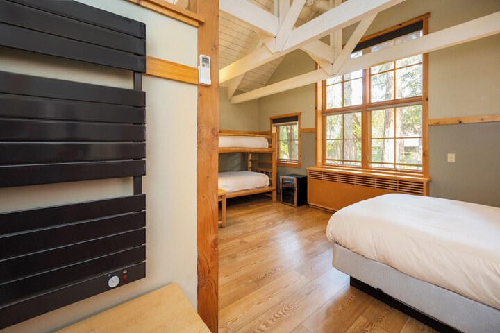 Sleeping Lady Mountain Resort & Spa