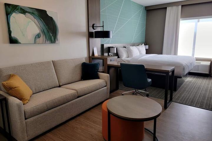 Comfort Suites Richmond East