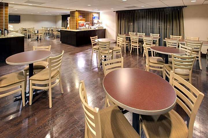 Holiday Inn Express Chicago-Palatine