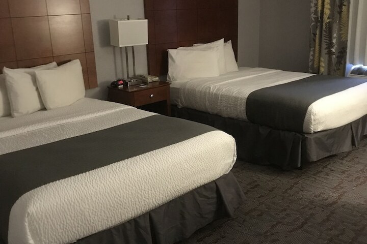 Room 62 of 70