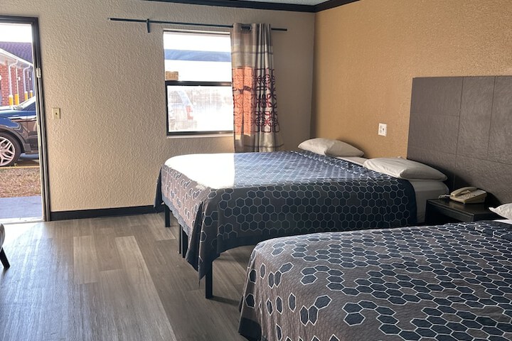 Room 14 of 17