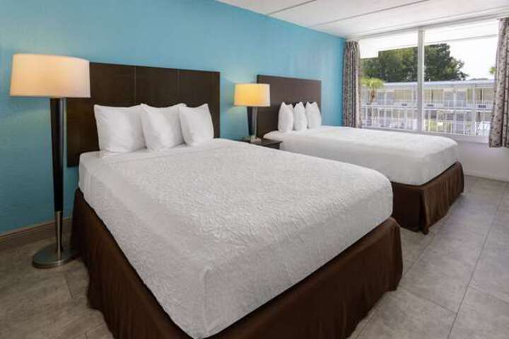Room 116 of 156