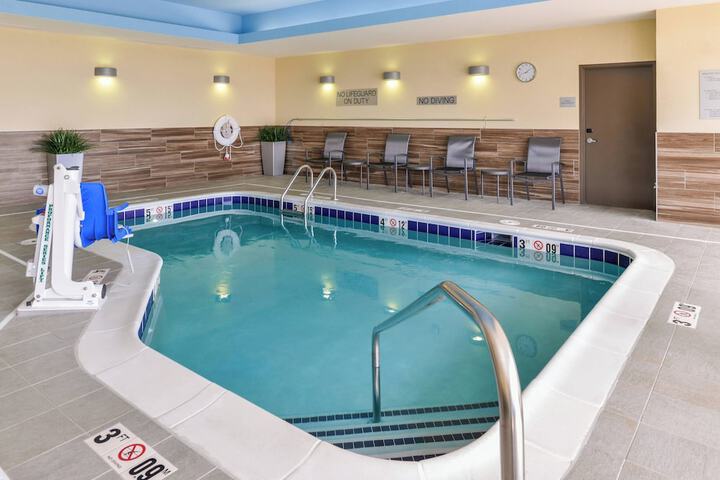 Pool 4 of 25