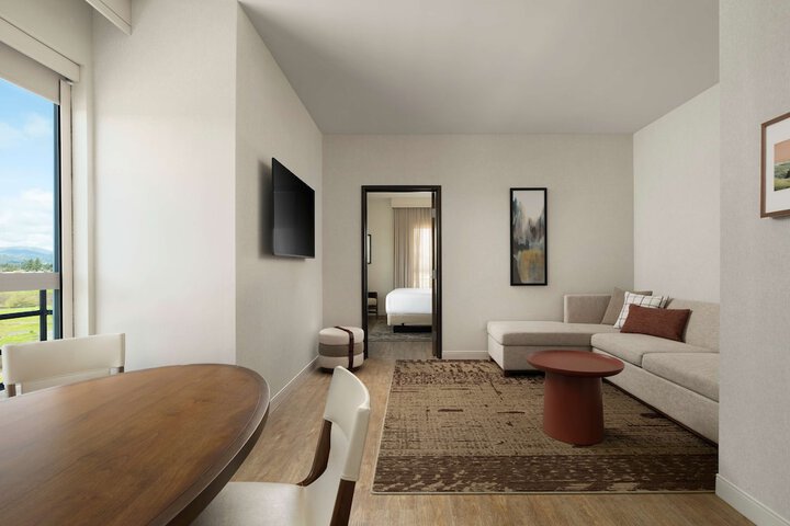 The Knoll Hotel Napa Valley Tapestry Collection by Hilton