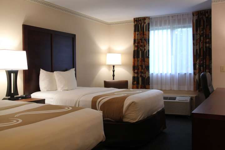 Room 7 of 13