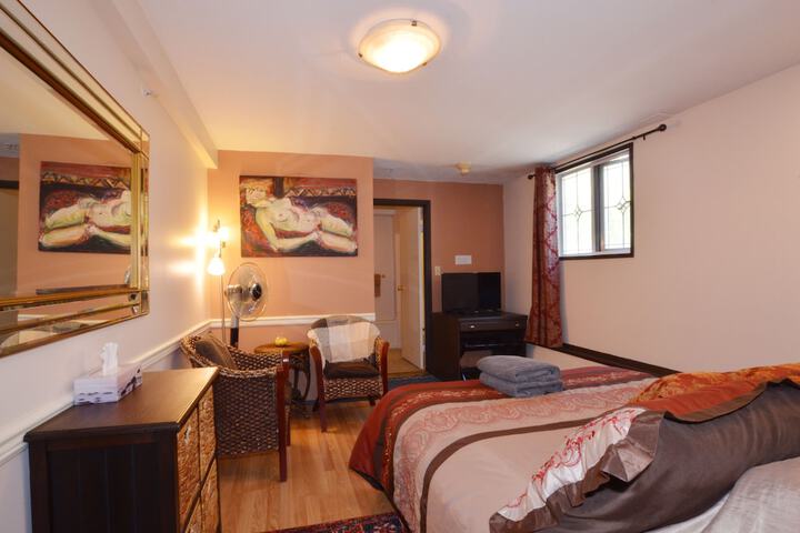 Room 35 of 51