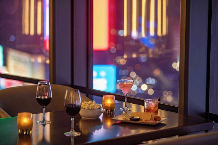 New York Marriott Marquis