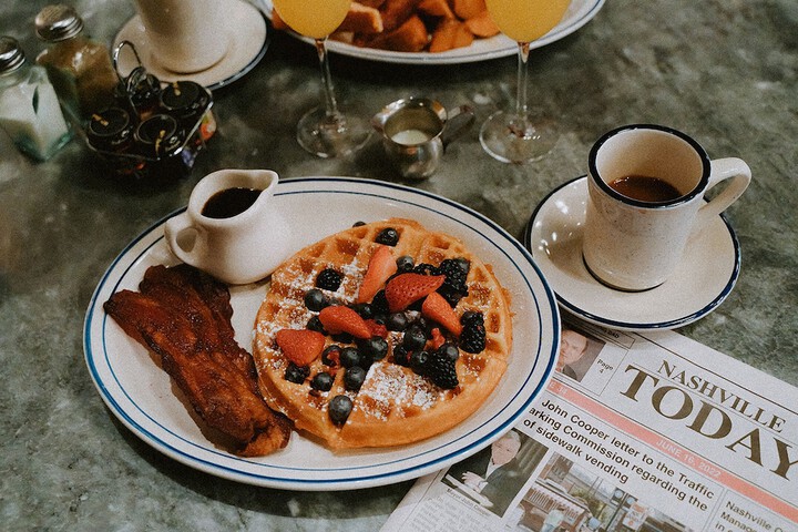Breakfast/Coffee Service 92 of 98