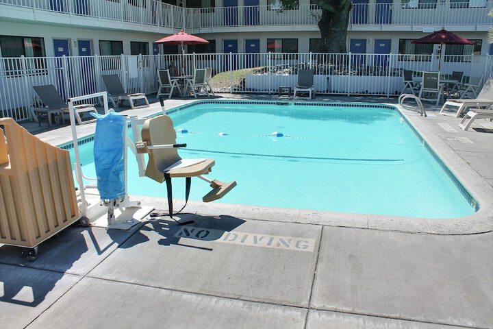 Pool 7 of 26