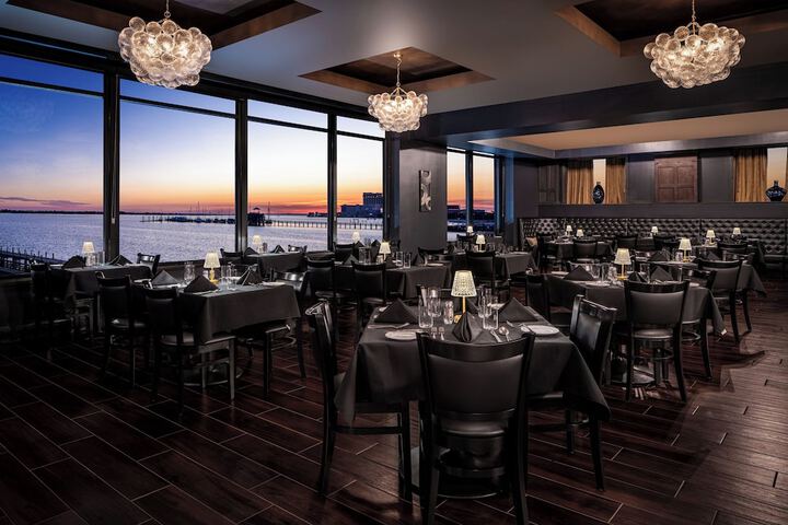 Harrahs Gulf Coast Hotel & Casino - a Caesars Rewards Destination
