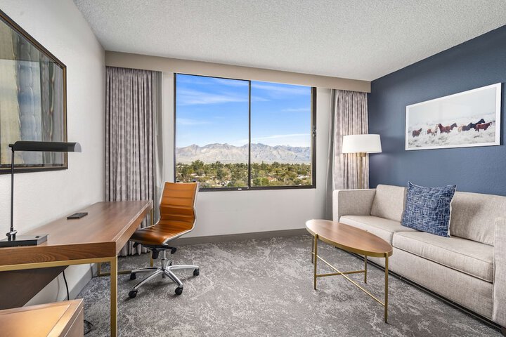 Room 11 of 44