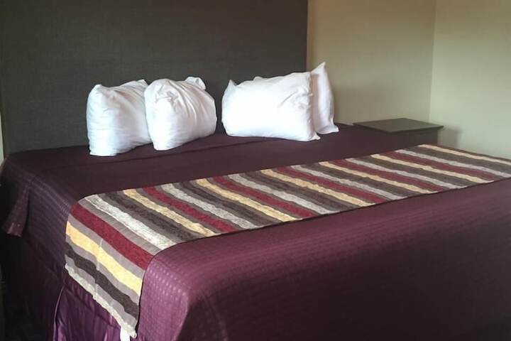 Royal Inn