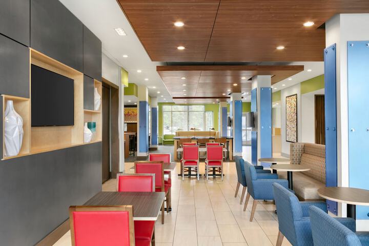 Hotel Interior 14 of 45
