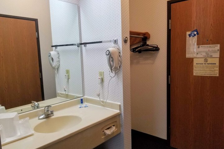 Rodeway Inn Urbana Champaign University Area