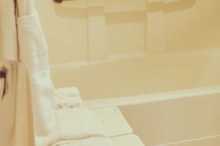 GuestHouse Enumclaw