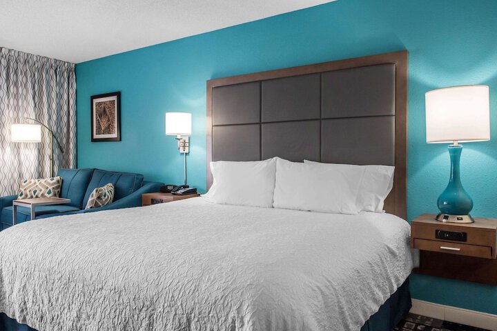 Room 15 of 29