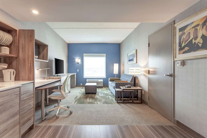 Home2 Suites by Hilton Toronto Brampton