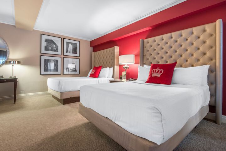 Room 47 of 111