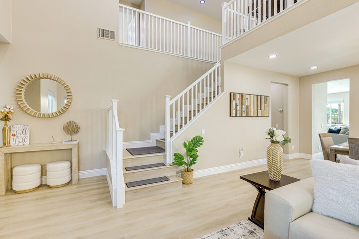 Mtn-view Gem w / Private Yard: Luxe Beaumont Home
