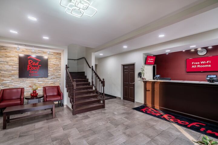 Hotel Interior 10 of 40
