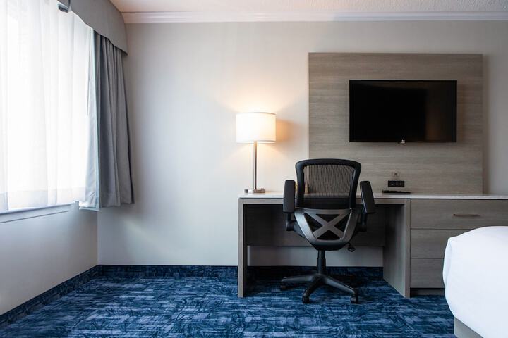 Fredericton Inn